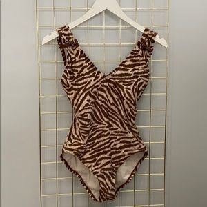Michael - Michael Kors One Piece Swim Sz6